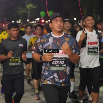 Runner Photo 7064955