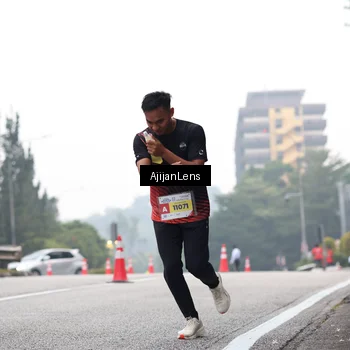 Runner Photo 7064965