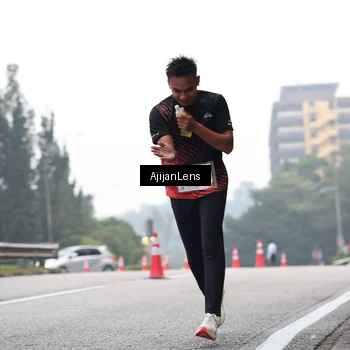 Runner Photo 7064969