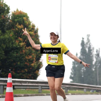 Runner Photo 7065002