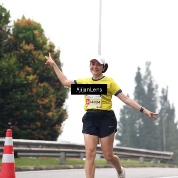 Runner Photo 7065004