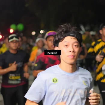 Runner Photo 7065012