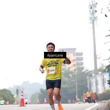 Runner Photo 7065042