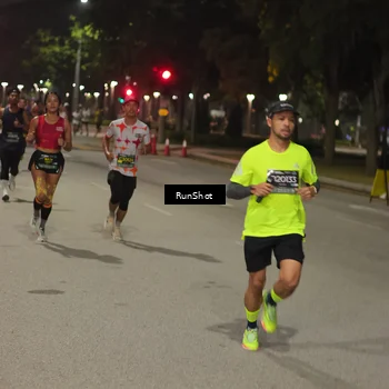 Runner Photo 7065045