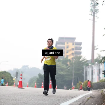 Runner Photo 7065046