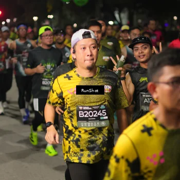 Runner Photo 7065067