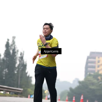 Runner Photo 7065078