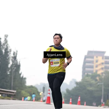 Runner Photo 7065082