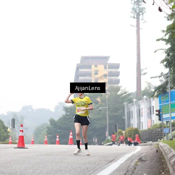 Runner Photo 7065089