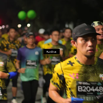 Runner Photo 7065106