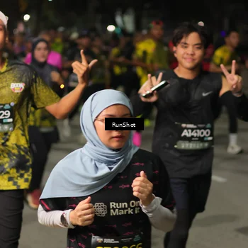Runner Photo 7065117