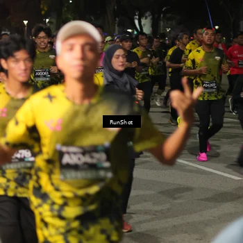 Runner Photo 7065124