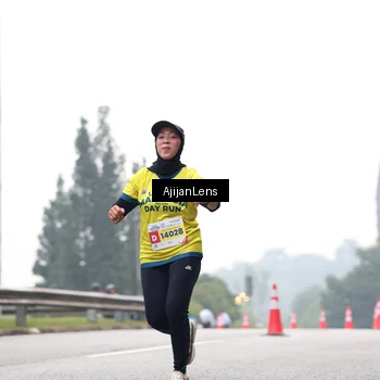 Runner Photo 7065128