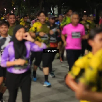 Runner Photo 7065133
