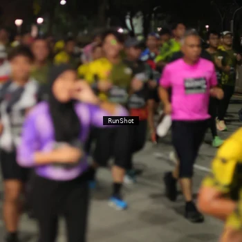 Runner Photo 7065134