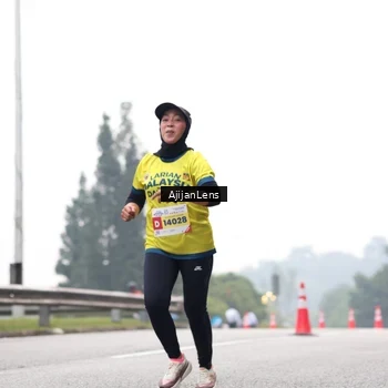 Runner Photo 7065136