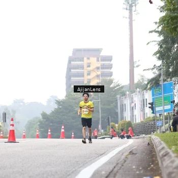Runner Photo 7065139