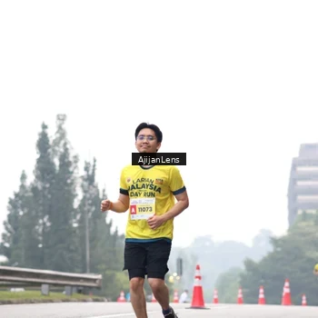 Runner Photo 7065140