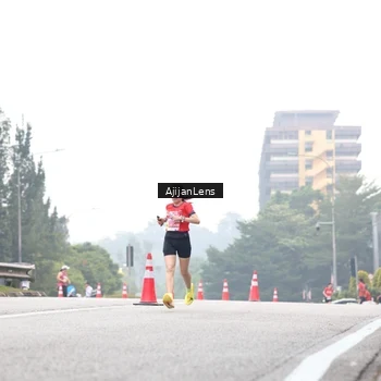 Runner Photo 7065178
