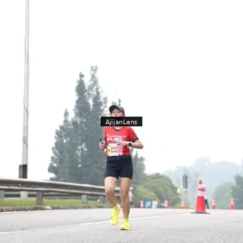 Runner Photo 7065183