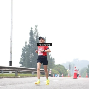 Runner Photo 7065185