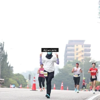 Runner Photo 7065201