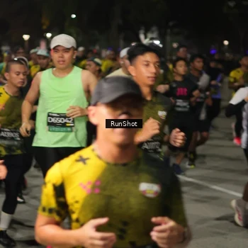 Runner Photo 7065205