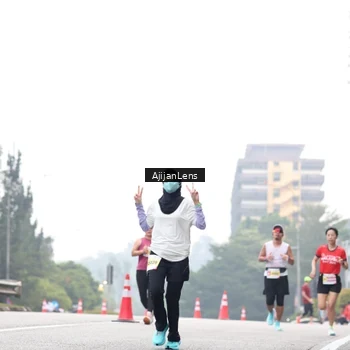 Runner Photo 7065210