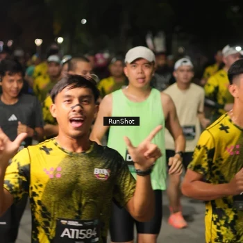 Runner Photo 7065213