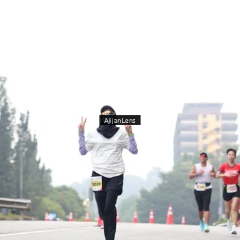 Runner Photo 7065228