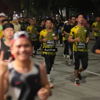 Runner Photo 7065239