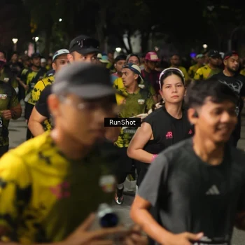 Runner Photo 7065243