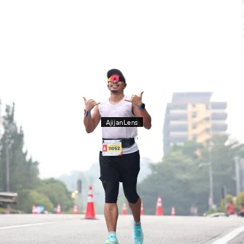 Runner Photo 7065251