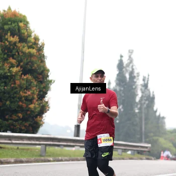 Runner Photo 7065279