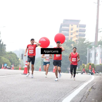 Runner Photo 7065300