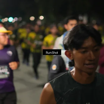 Runner Photo 7065312
