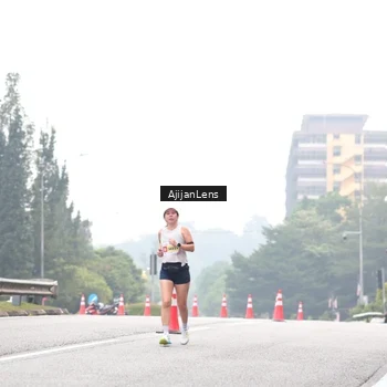 Runner Photo 7065321
