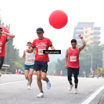 Runner Photo 7065323