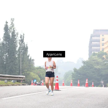 Runner Photo 7065330