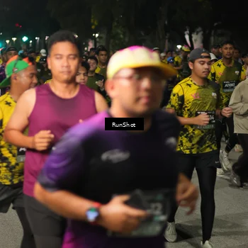 Runner Photo 7065335