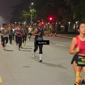 Runner Photo 7065336
