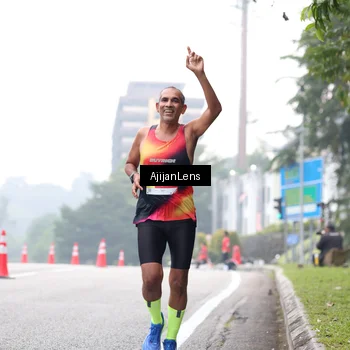 Runner Photo 7065354