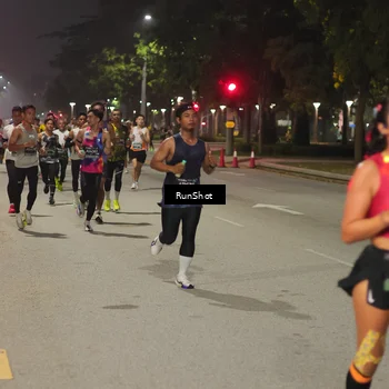Runner Photo 7065355