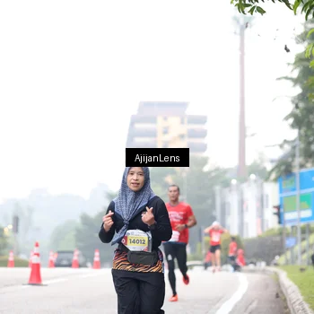 Runner Photo 7065363