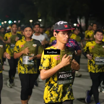 Runner Photo 7065364