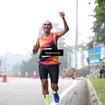 Runner Photo 7065366