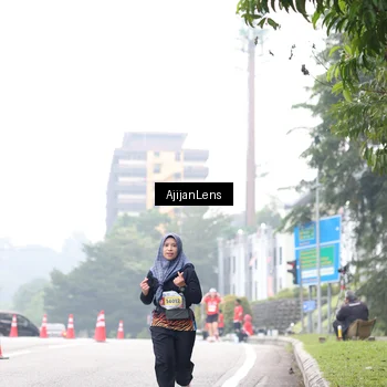 Runner Photo 7065373