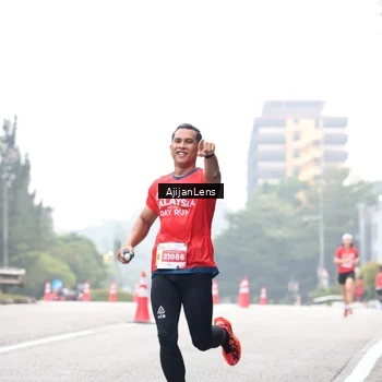 Runner Photo 7065379