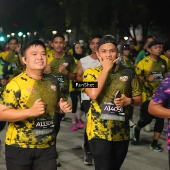 Runner Photo 7065380