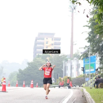Runner Photo 7065384